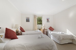 House, 3 Bedrooms, Non Smoking | 3 bedrooms, soundproofing, iron/ironing board, cribs/infant beds - Coryan Cottage (Wanaka)