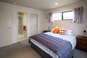 House, 3 Bedrooms, Non Smoking
