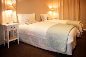 2 bedrooms, iron/ironing board, cots/infant beds, WiFi