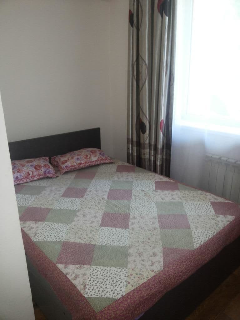 iron/ironing board, free wifi