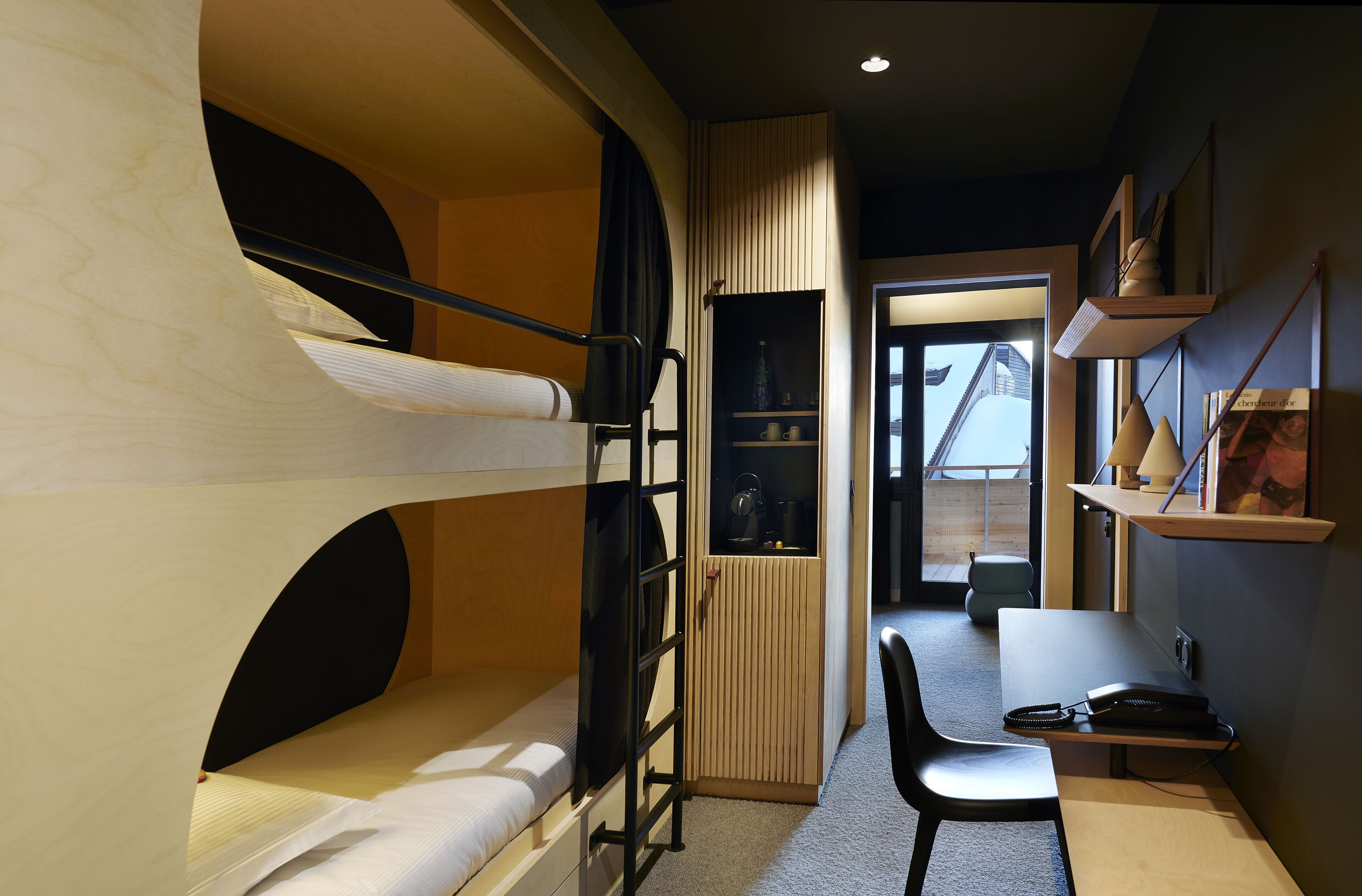 family room | interior detail