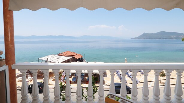 Habitación doble, vistas al mar | Balcón