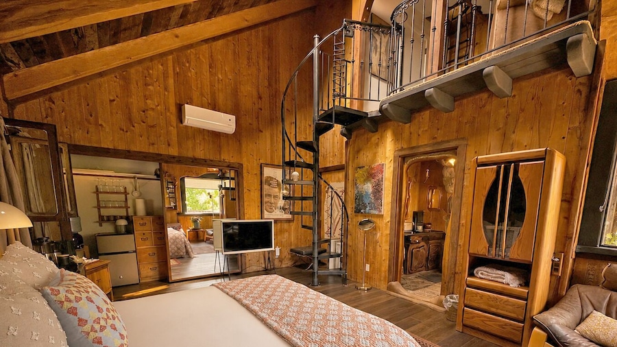 Inn Paradiso