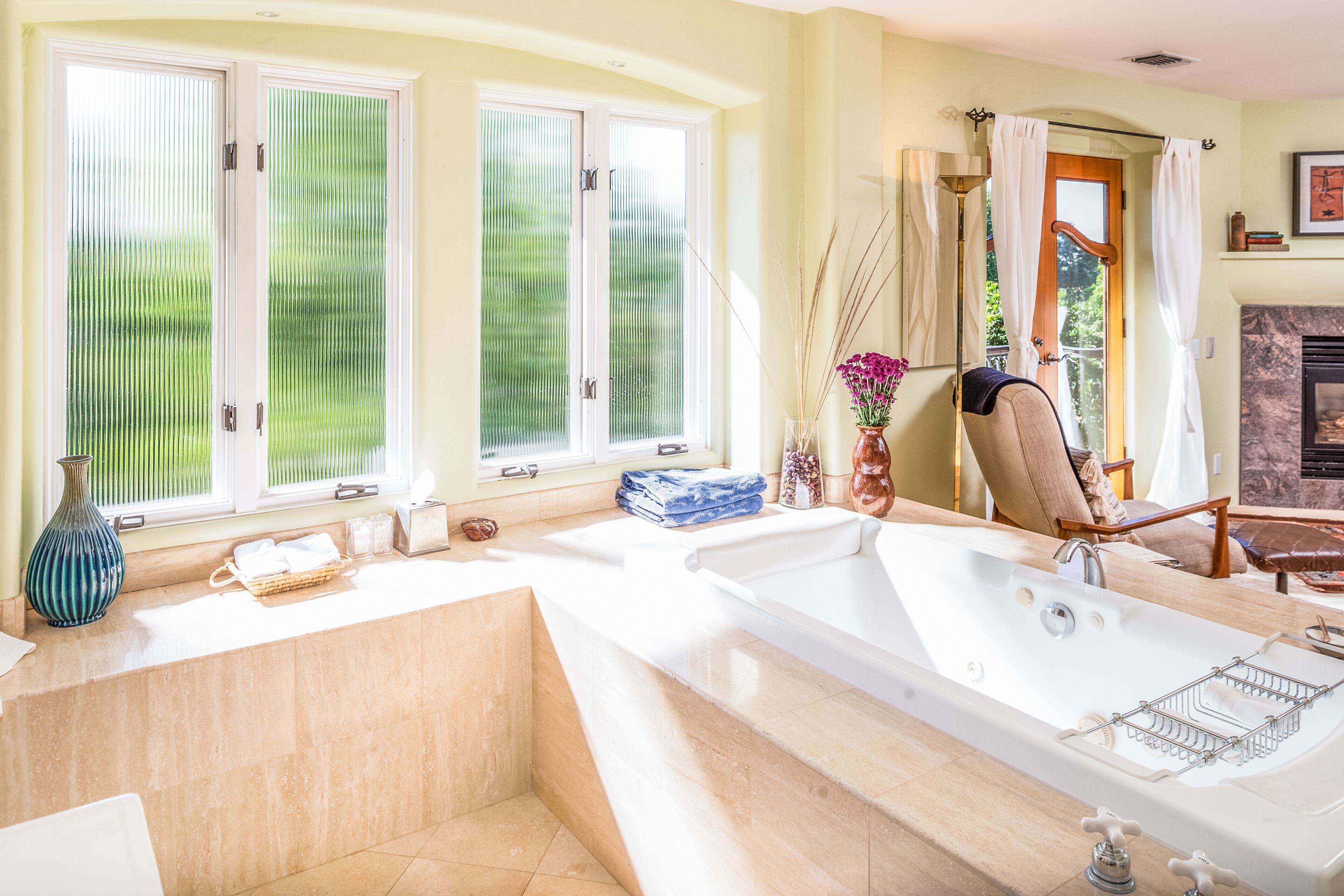 Luxury Suite, 1 King Bed, Fireplace, Garden View | Bathroom | Separate bathtub and shower, free toiletries, hair dryer, bathrobes