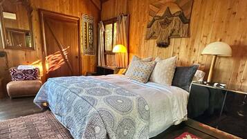 Luxury Suite, 2 Bedrooms, Garden View | Egyptian cotton sheets, premium bedding, Tempur-Pedic beds