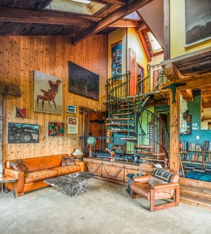 Apartamento de lujo, vistas al jardín | Sábanas de algodón egipcio y ropa de cama de alta calidad