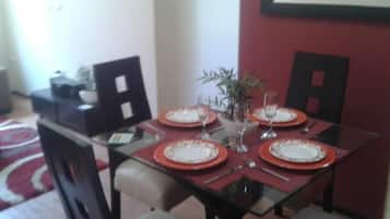 Dineren