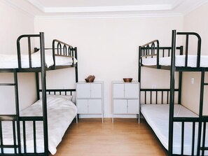 Truy cập Internet không dây miễn phí, bộ trải giường 