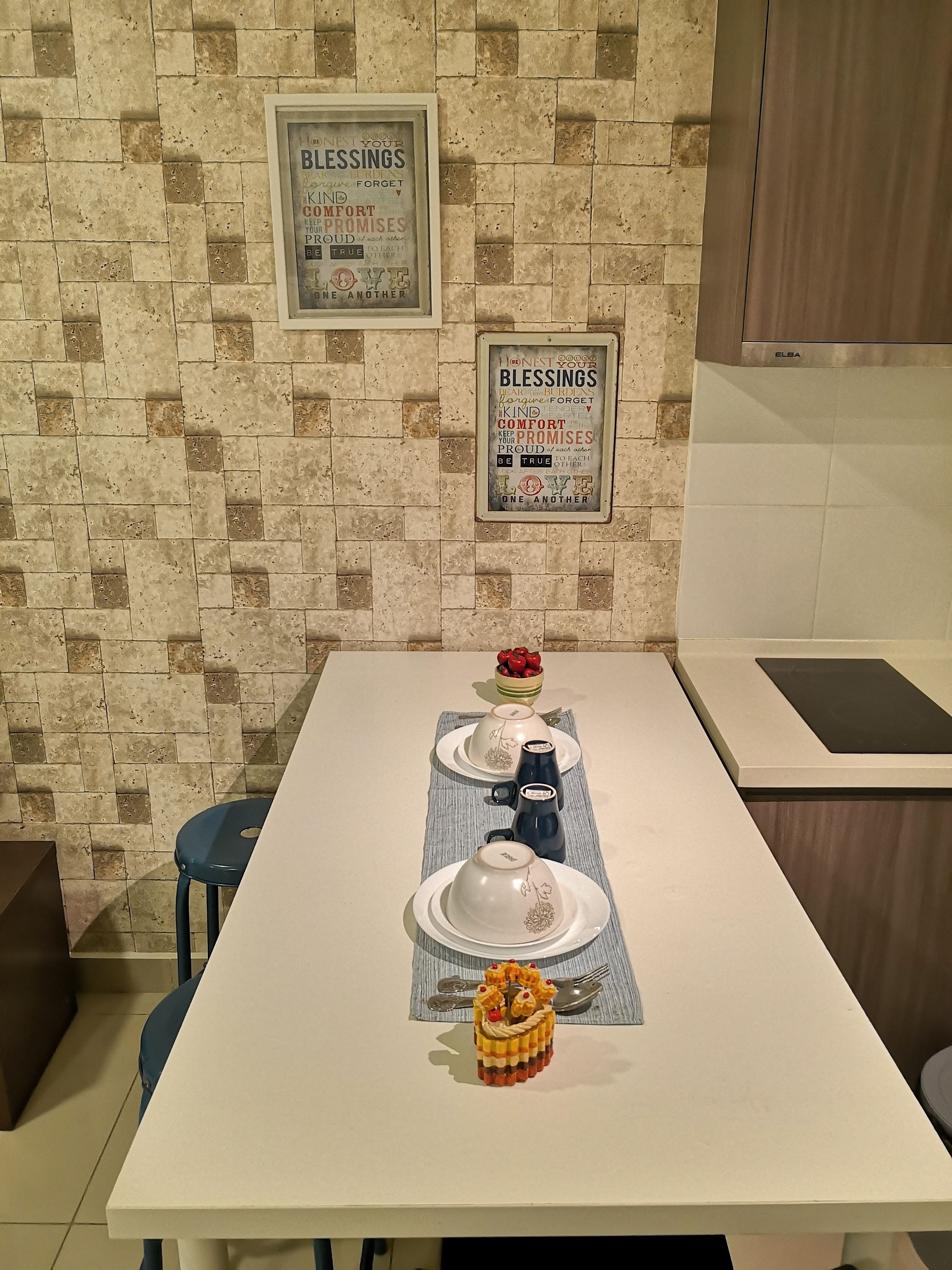 房內用餐