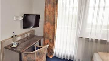 Single Room (106)