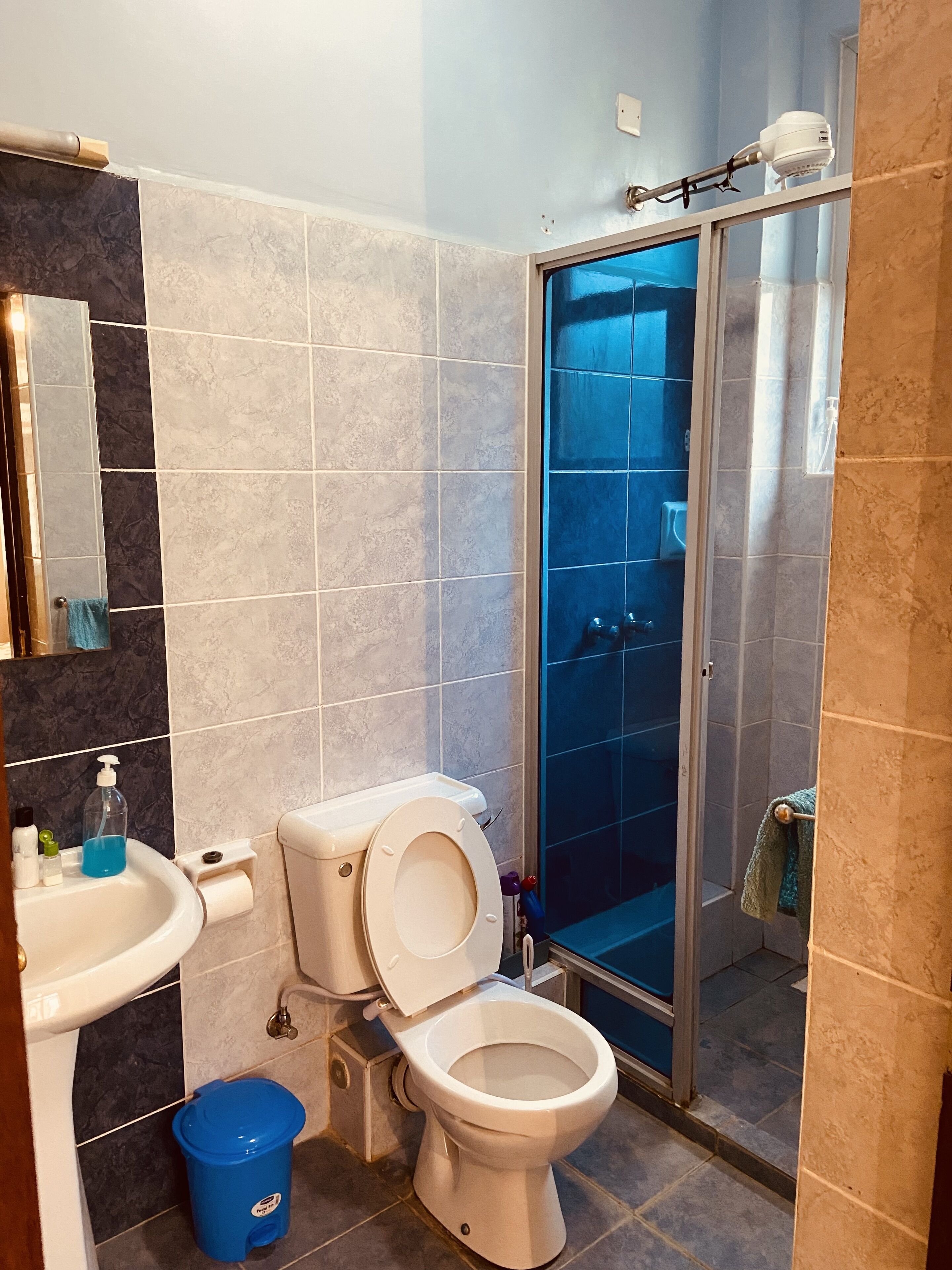 Apartamento clásico, 2 habitaciones | Ropa de cama de alta calidad, colchones viscoelásticos, caja fuerte