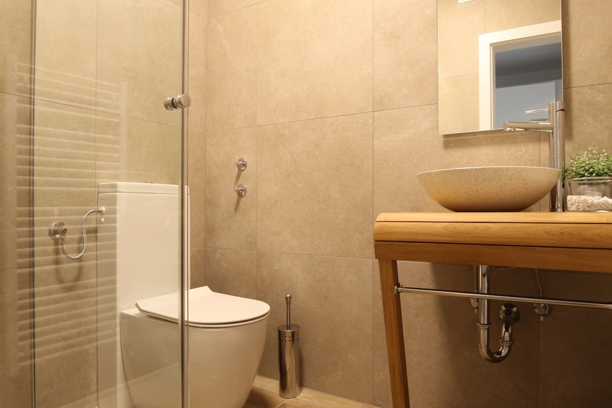 junior suite | bathroom | towels