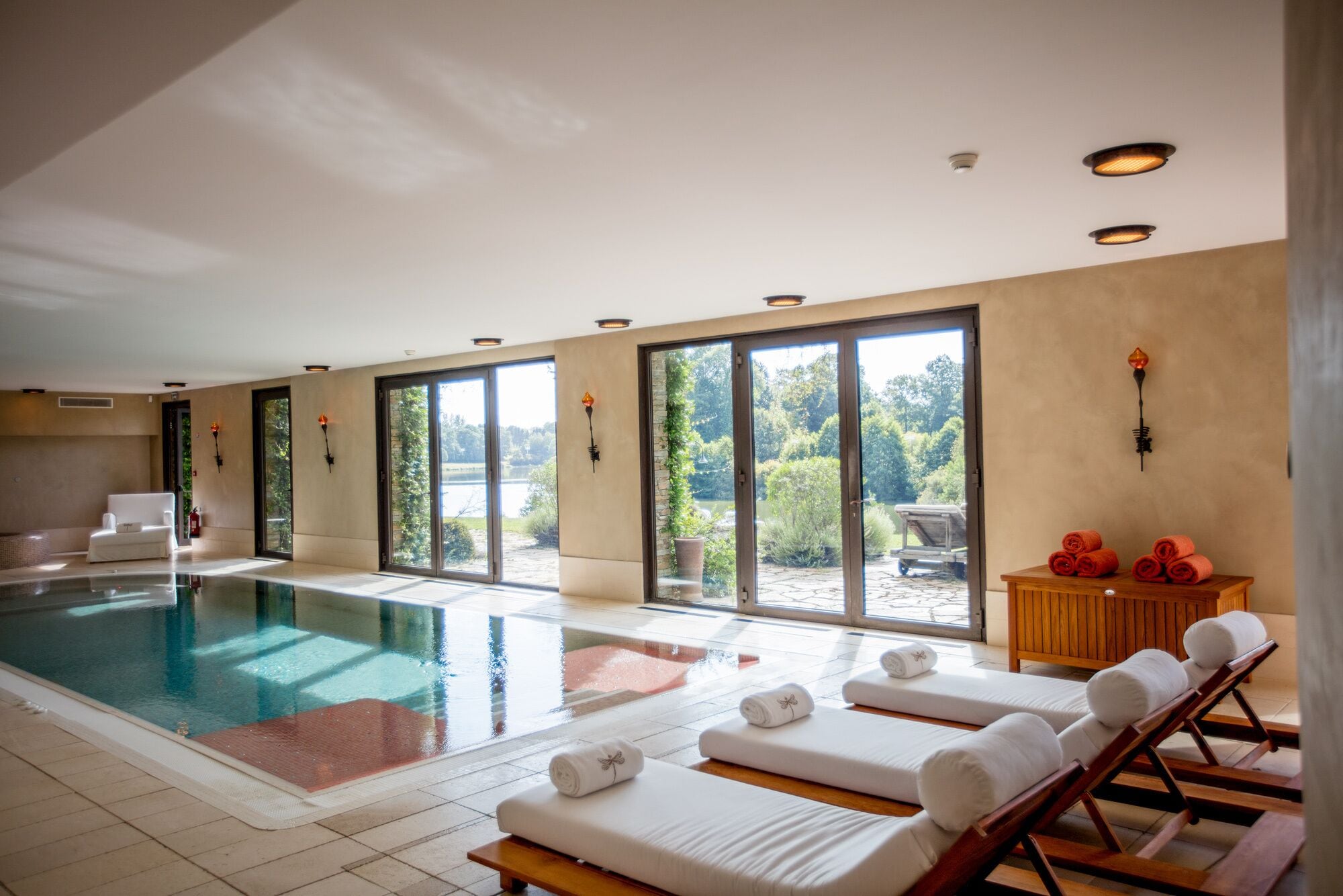 Indoor pool, seasonal outdoor pool, free pool cabanas, pool loungers