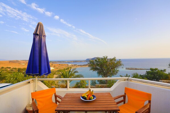 Triple Room, Sea View | Balcony