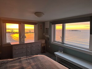4 Schlafzimmer, Schreibtisch, kostenloses WLAN, Bettwäsche
