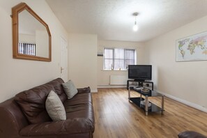 公寓 | 起居��区 | 平板电视