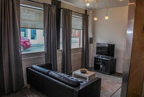 Apartment | Living area