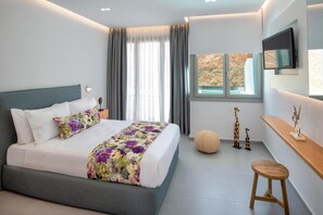 Junior Suite - Harmony Suites (Santorini)