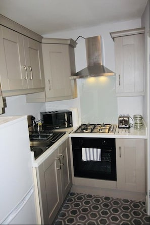 Electric kettle, cookware/dishes/utensils