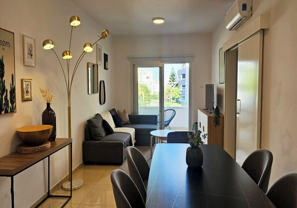 Apartment, 2 Bedrooms | 2 bedrooms, in-room safe, soundproofing, iron/ironing board