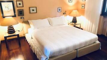 Camera Junior, vista giardino | 1 camera, copriletto in piuma, con stile personalizzato