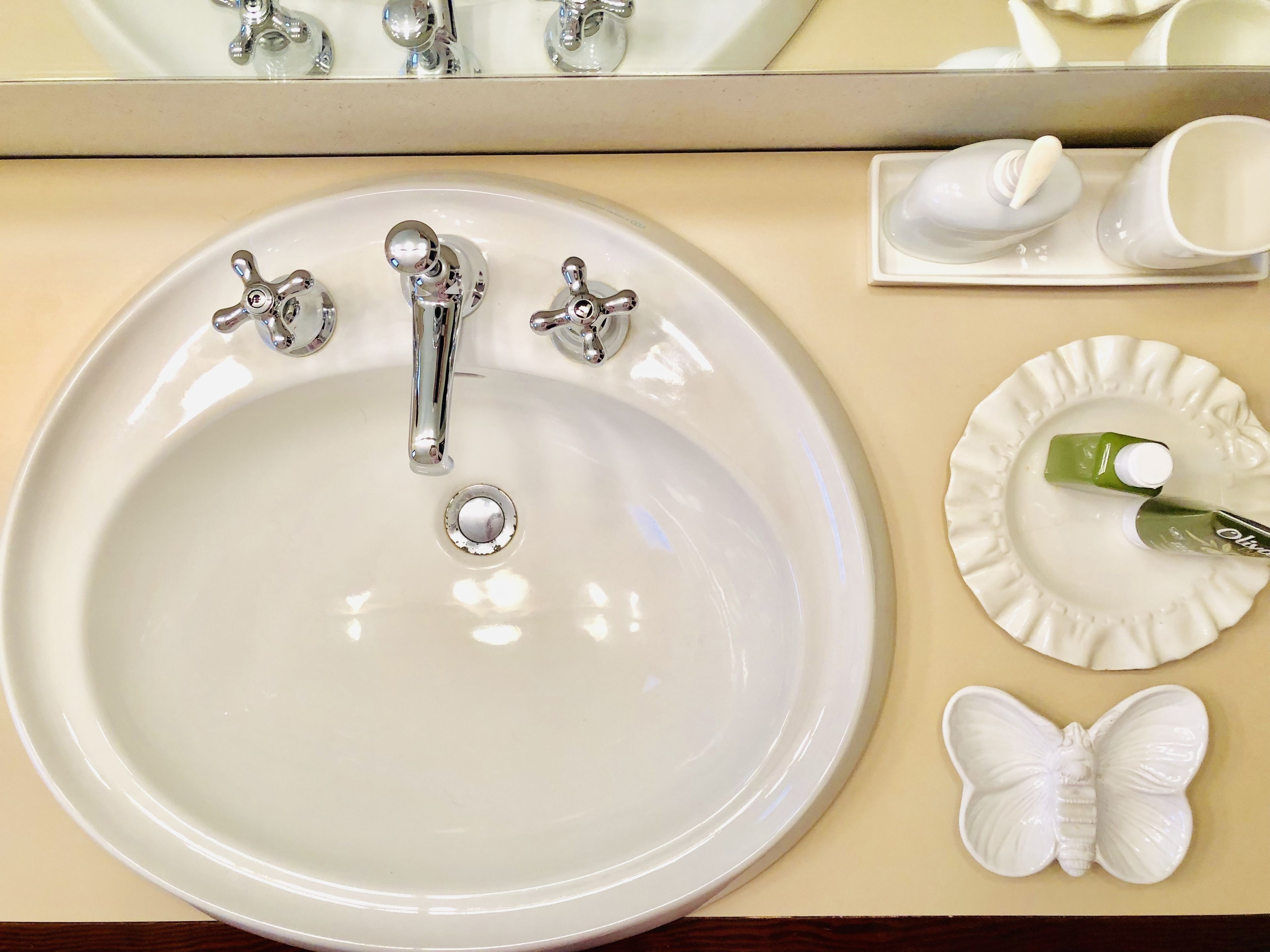 Photo - Opera Deluxe