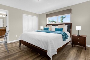 4 bedrooms, travel cot, WiFi, bed sheets