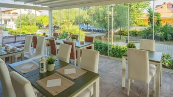 Daily buffet breakfast (EUR 10 per person)