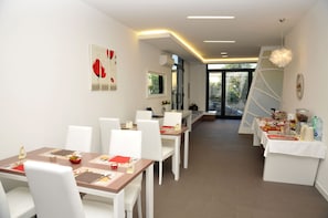 Daily buffet breakfast (EUR 7 per person)