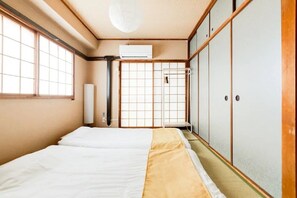 Apartment on 3F, 3 Bedrooms | 3 bedrooms, free WiFi - Sankopoyuu Nihonbashi (Osaka)