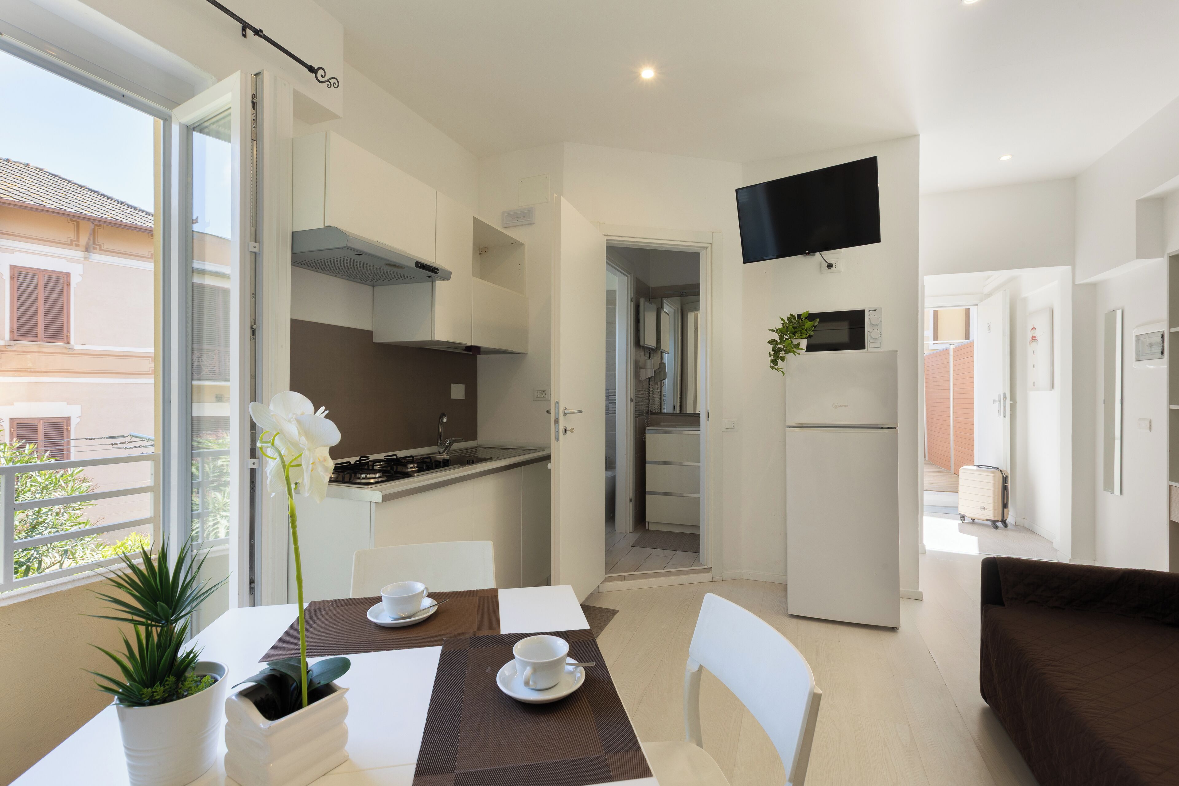 Appartamento Superior, terrazzo | Area soggiorno | TV a schermo piatto