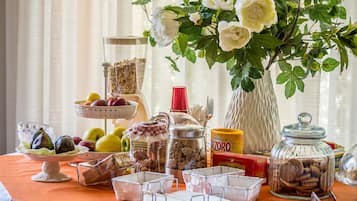 Termasuk sarapan bufet setiap hari