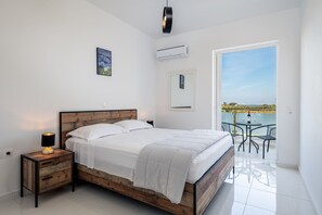 4 soverom, safe på rommet, strykejern/-brett og wi-fi