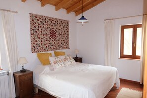 4 chambres, accès Internet, draps fournis