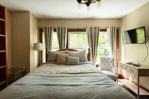 5 bedrooms, iron/ironing board, travel cot, free WiFi