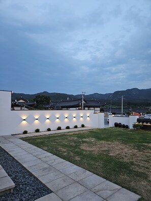 Front of property - Hwarangroo (Gyeongju)