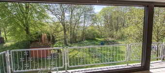 Cottage on Dreifelder pond