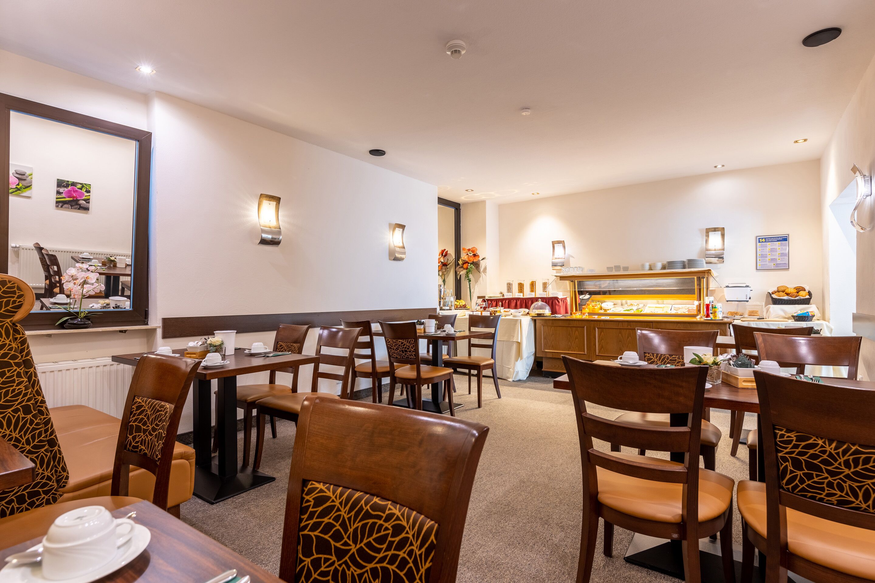 daily buffet breakfast (eur 15 per person)