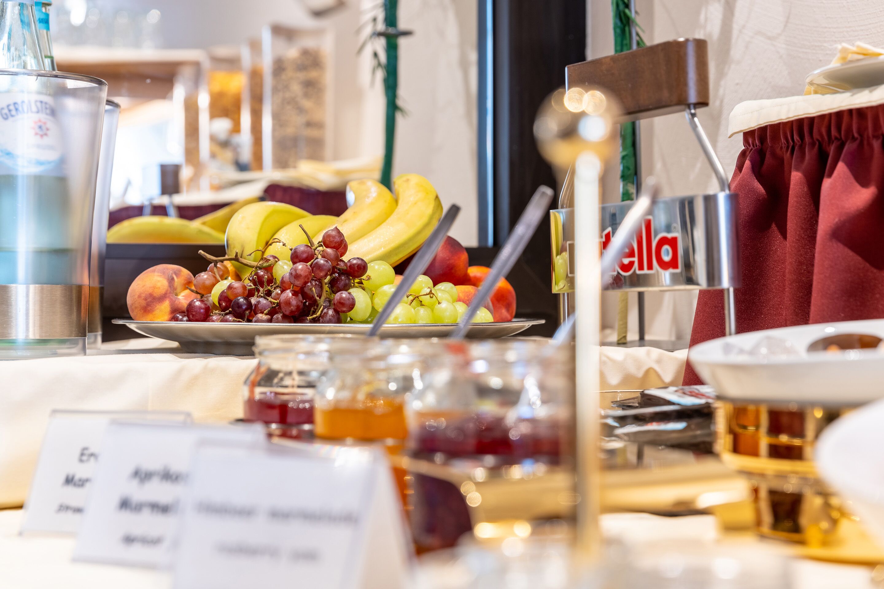 daily buffet breakfast (eur 15 per person)