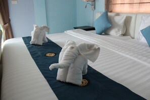 Deluxe szoba kétszemélyes ággyal | Széf a szobában, ingyenes wifi és ágynemű