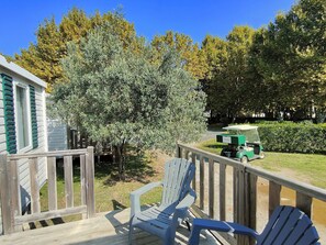 Chalet, 3 Bedrooms, Terrace | Blackout drapes, free cribs/infant beds