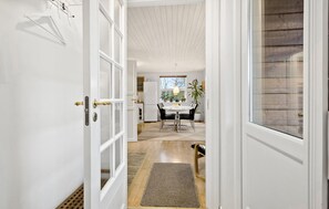 Interior - Stunning home in Middelfart with WiFi (Middelfart)
