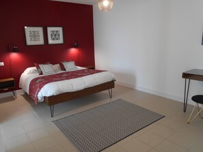 1 bedroom, premium bedding, individually decorated - Chambres d'Hotes Les Palmiers (Gluiras)