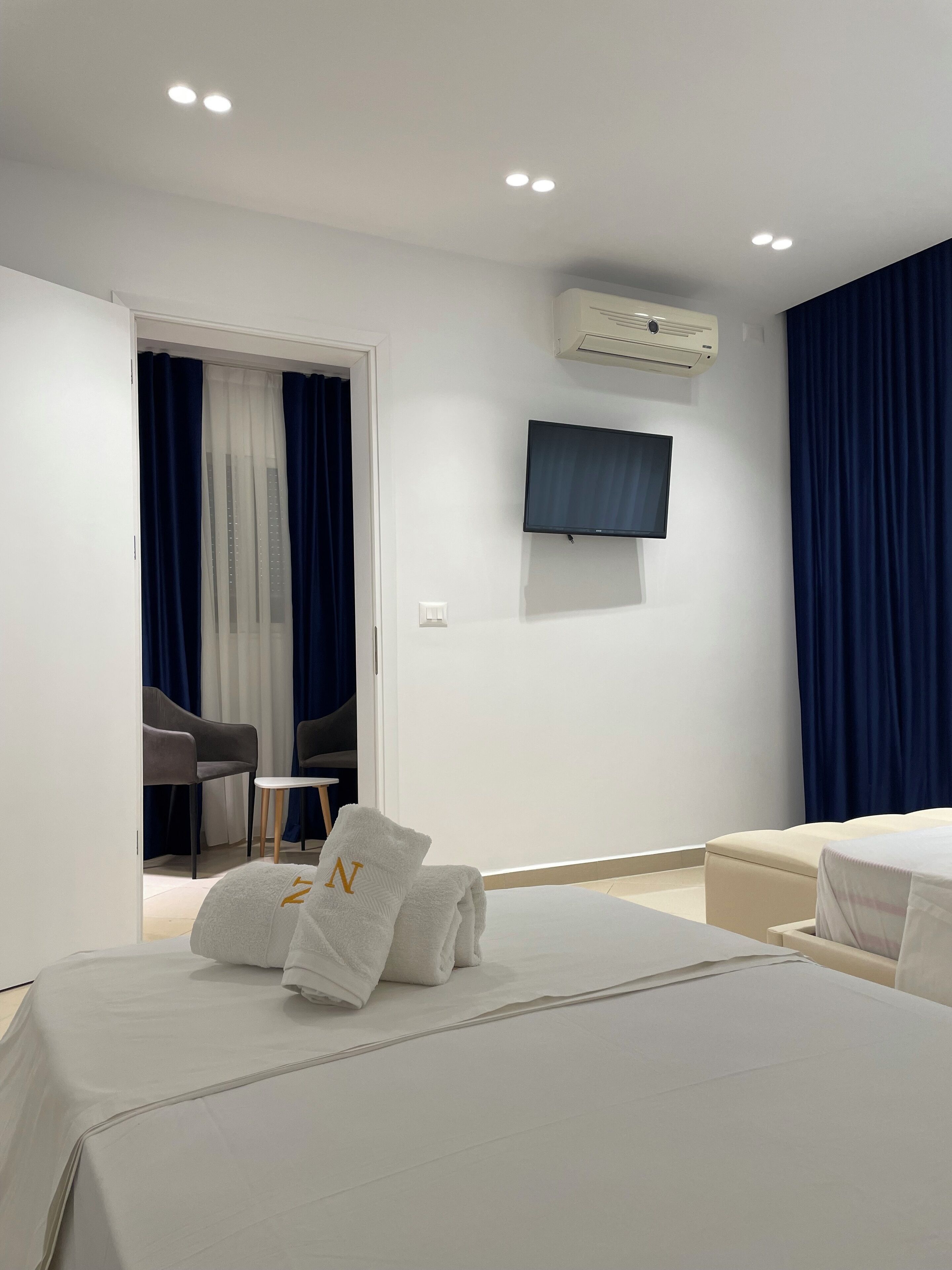 Foto - Qeparo Napolon Complex