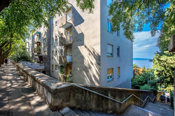 Facciata della struttura