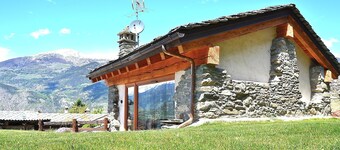 Feriehus med hage og fortryllende utsikt