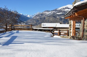 Property grounds - Villetta con giardino e panorama incantevole (Villeneuve)