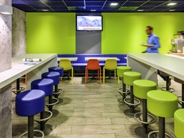 Bar (en el alojamiento)