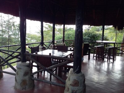 Ngari Hill Economy Accommodation