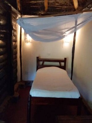 雙人或雙床房 | 記憶床墊、書桌、遮光布/窗簾、免費無線上網